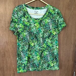 Exertek Green and White Patterned Short Sleeve Top